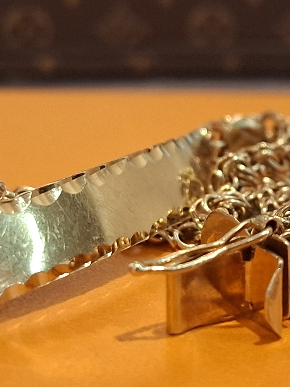 REAL SOLID Gold Women’s Chain Bracelet - Elegant Gold Finish